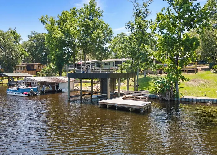 Waterfront On Talquin - Near Fsu - Stunning Views - 2 Story Deck - Fire Pit - Fast 1000 Mbps Internet - 3 Min From Boat Ramp Tallahassee